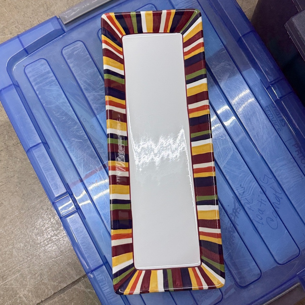 The Pampered Chef Simple Additions Striped Long Rectangular Appetizer plate tray